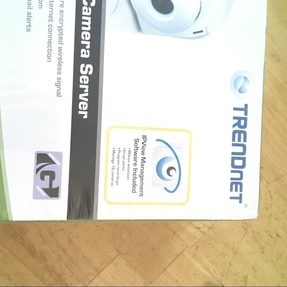 Trendnet Wireless Internet Camera Server - Picture 4 of 7